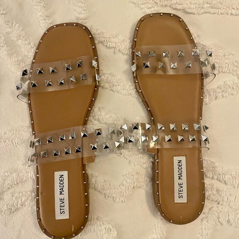 NEW Never Worn Steve Madden Sandals. Clear double strap with spikes.